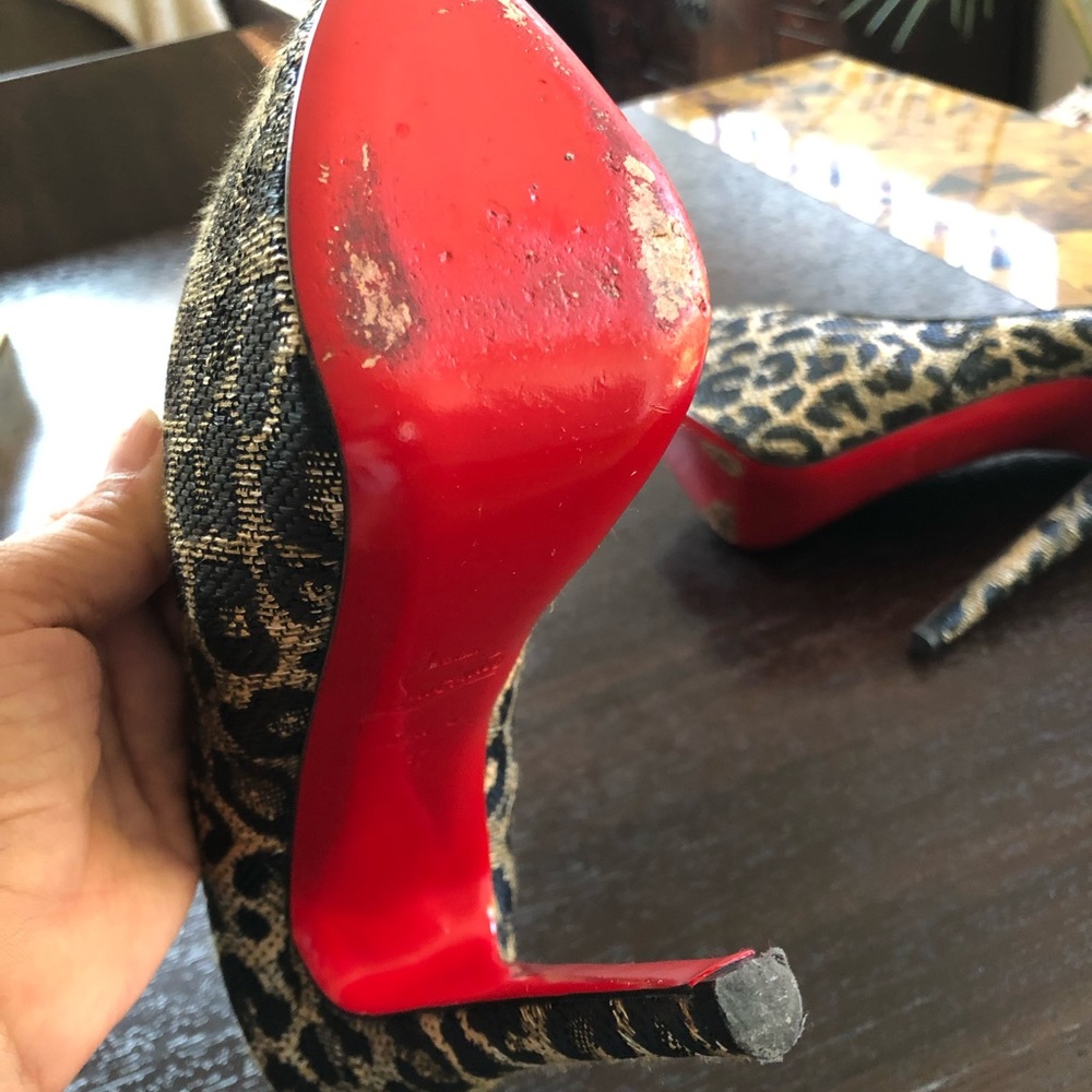 Christian Louboutin Jacquard Leopard Print Pumps - Picture 4 of 9